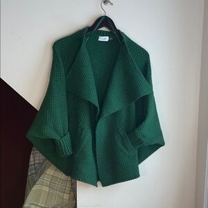 Blu Ivy Forest Green Women's Batwing‎ Textured Knit Sweater EUC